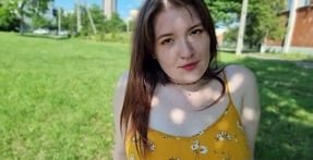 Cuộc chơi đầy kích thích cùng cô em hot girl